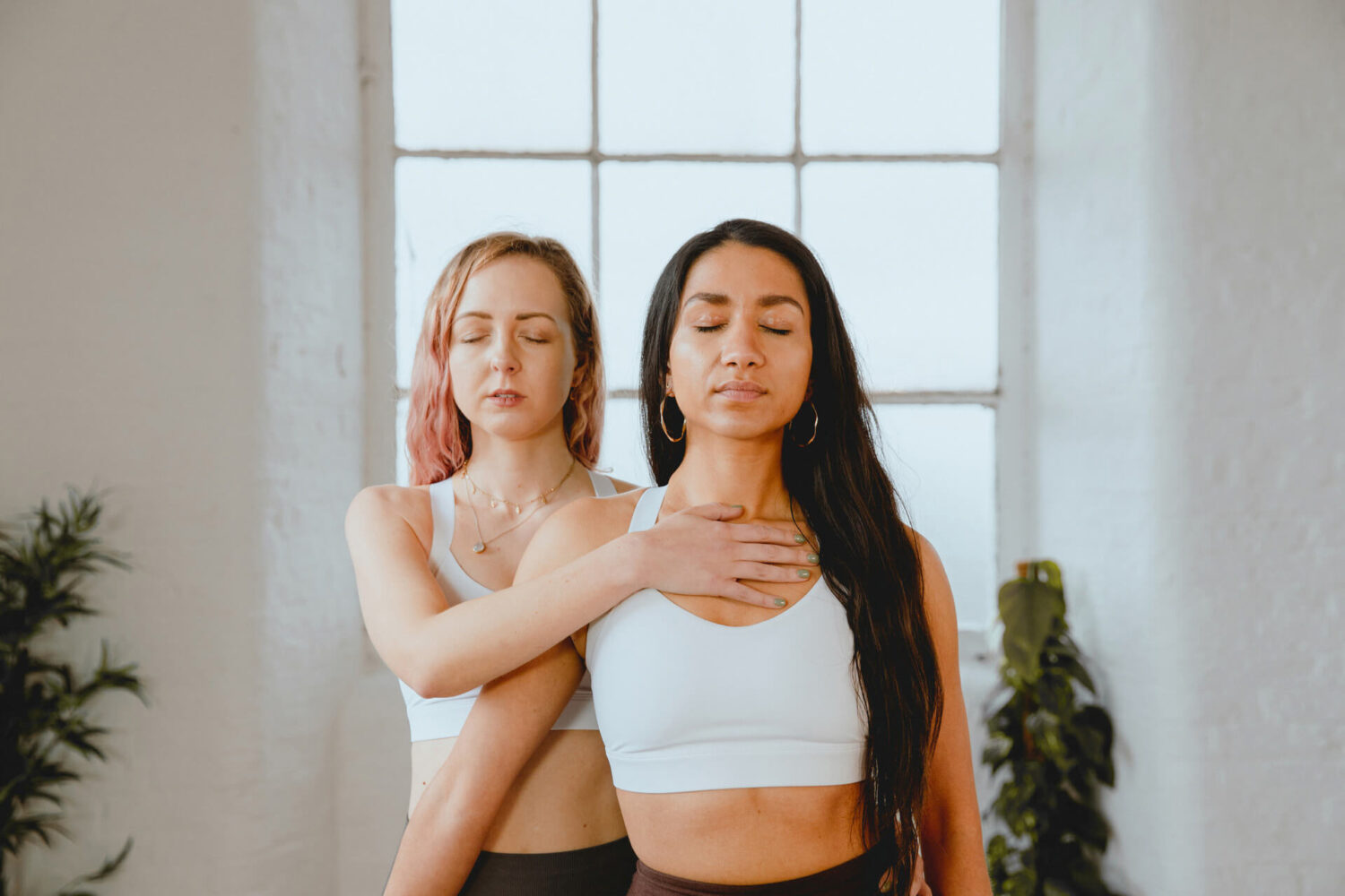 SOS Activewear Founder Bronte Simm speaks to Yogipod founder about small business life